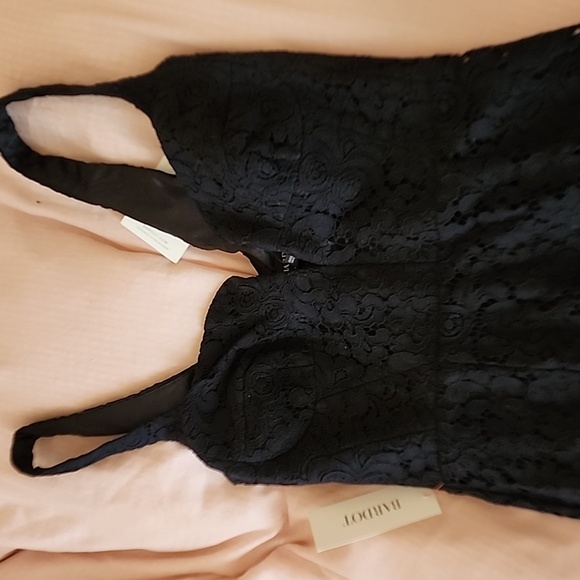 Bardot Adeline Midi Dress Black NWT - Picture 6 of 8